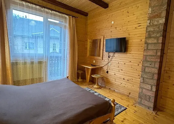 бавор Orman Evi *